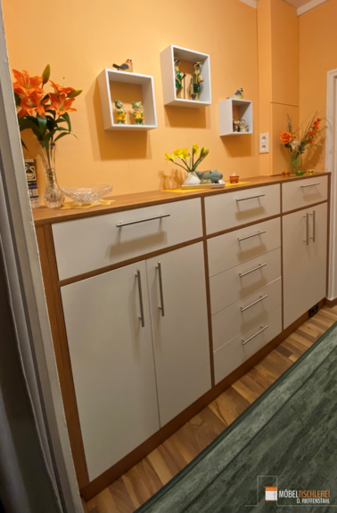 Flurmöbel | Flurkommode mit verdecktem Stromkasten